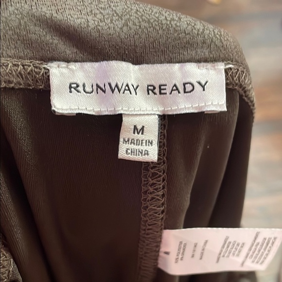 Brown Leggings. Runway Ready brand. Size medium - Picture 3 of 4